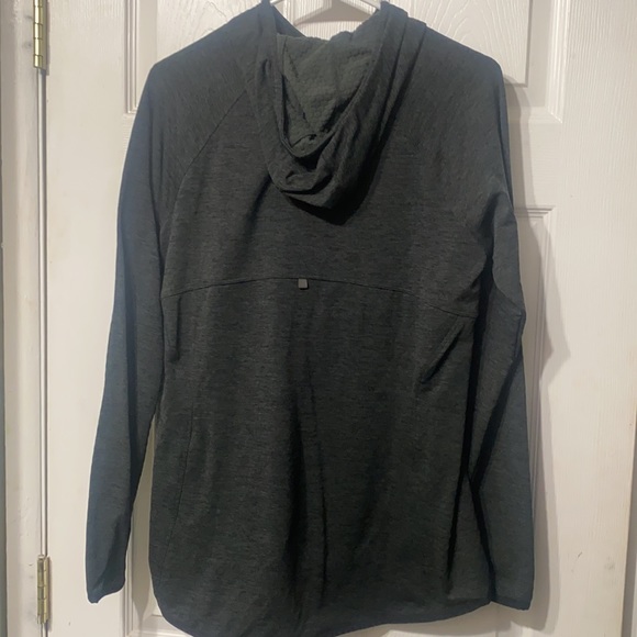 LLBEAN Sweatshirt - Picture 5 of 6